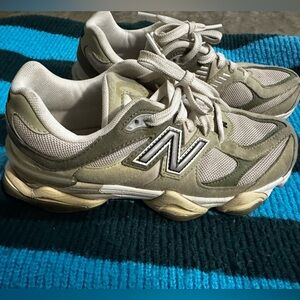 New Balance 9060